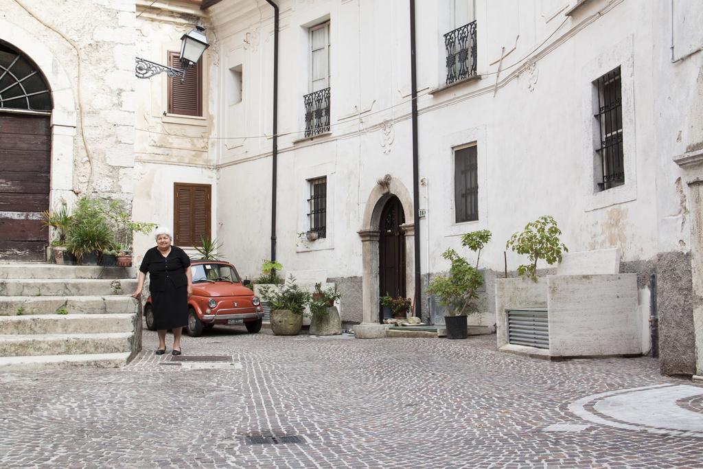 Palazzo Tronconi Villa Arce Exteriör bild