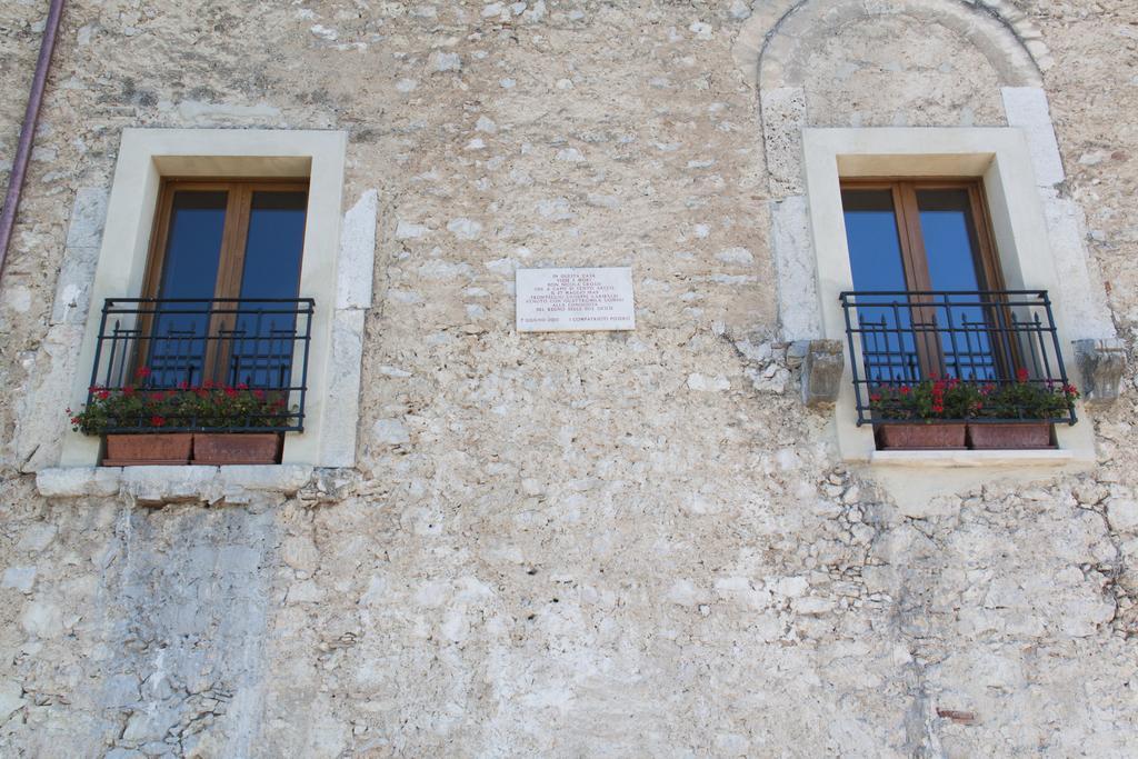 Palazzo Tronconi Villa Arce Exteriör bild